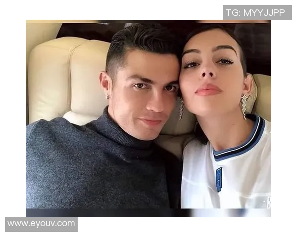 足球明星的公主女友背后的爱情故事与奢华生活揭秘