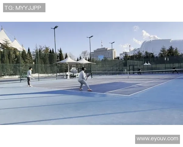 深圳网球队防守策略分析与比赛表现的得失总结